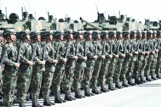 鐵血鑄軍魂！建軍節(jié)，致敬最可愛的人！